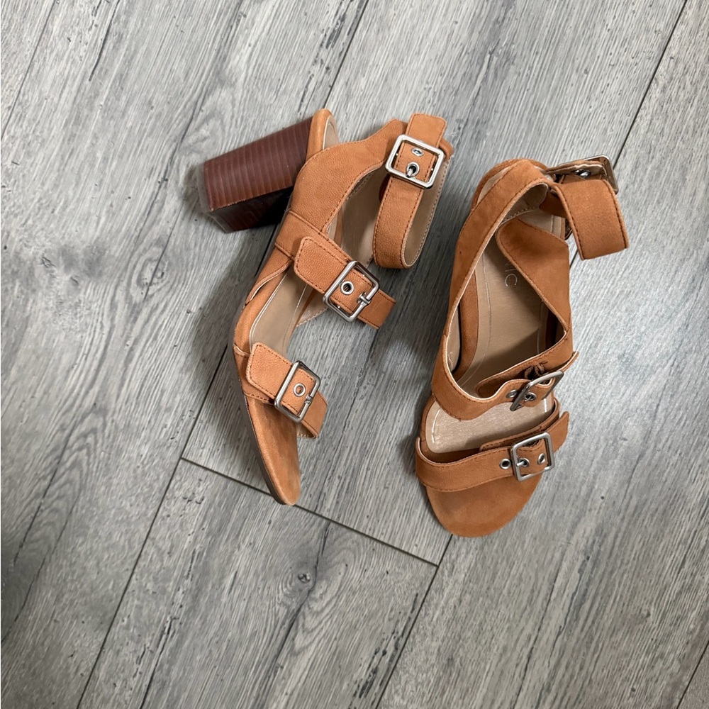 Vionic 382 Carmel tan suede strappy heels heeled sandals - Picture 6 of 8